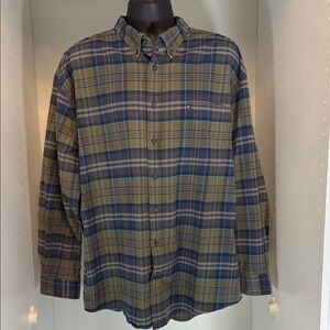 Tommy Hilfiger Men's Casual Plaid Shirt - Olive and Navy